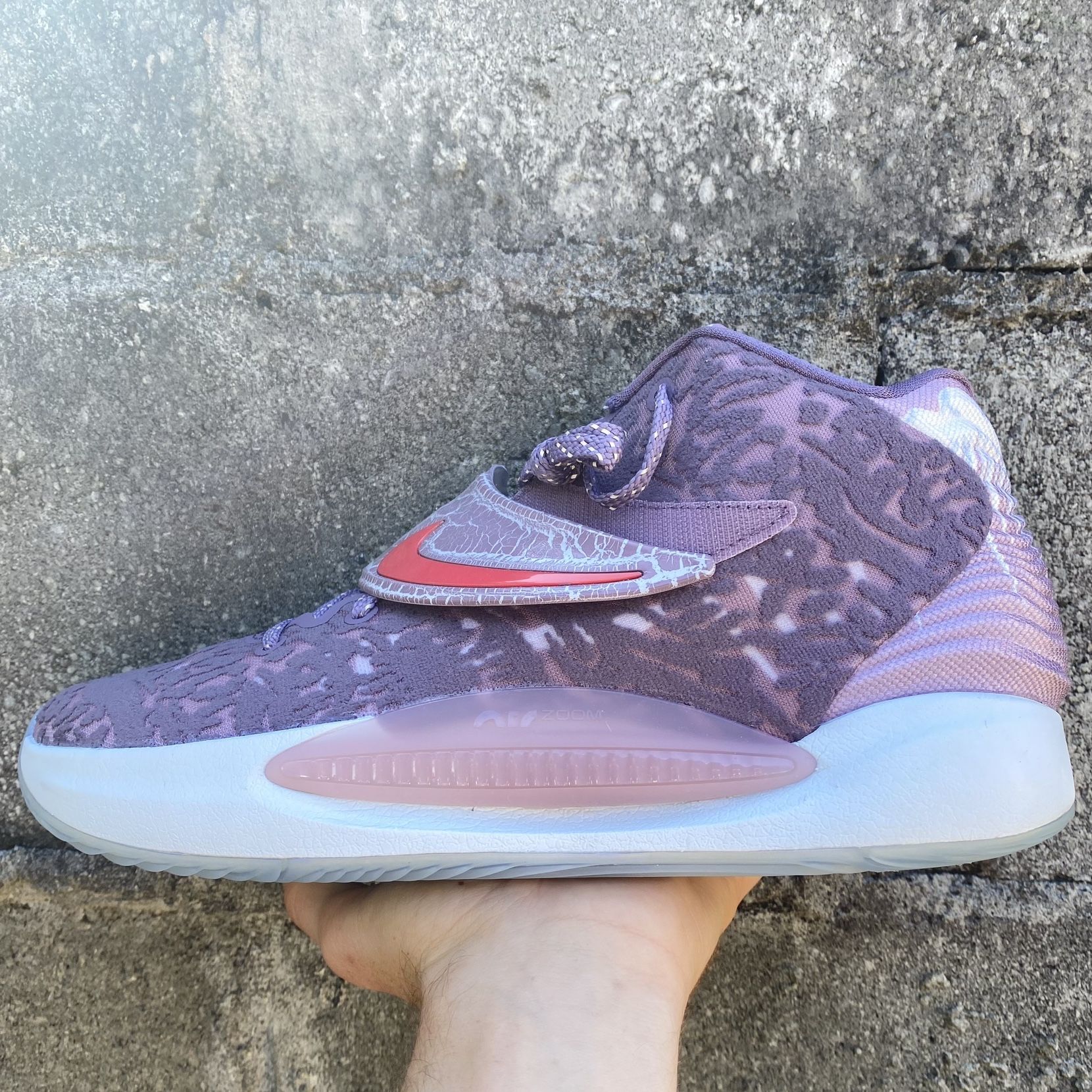 Nike KD 14 Valentine