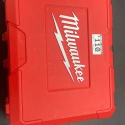 Milwaukee Hammer Vac