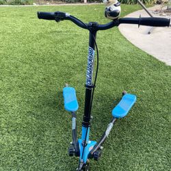 Wiggle Scooter