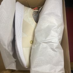 Size 8 - adidas Puremotion Adapt Beige