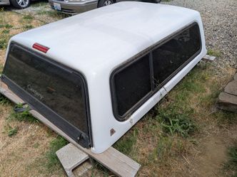 Truck canopy