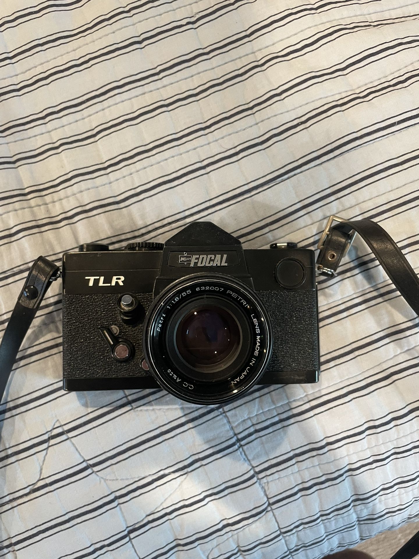 35mm film camera Kmart focal TLR