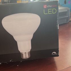 3 Pack Led 65 Watt Flood Light Bulbs   Br30