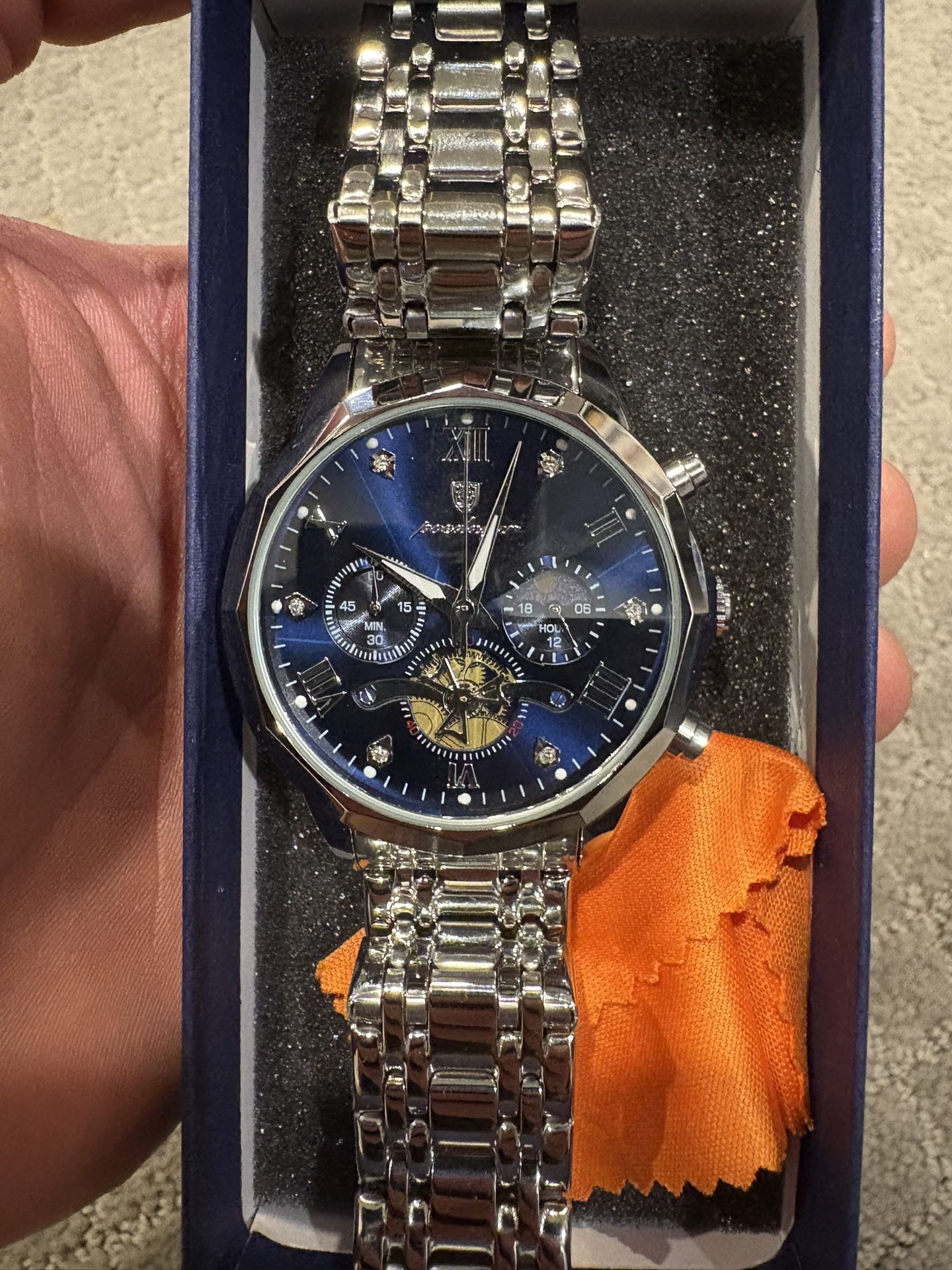 Men’s Luxury Silver Watch