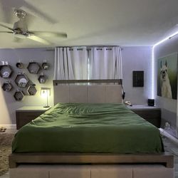 High quality bedroom set- king bed frame, 2 night stands, tv stand, mattress, and accent chair