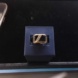 Men's Ring - Yellow Gold 14k (.585) 7.4 grams Size 9