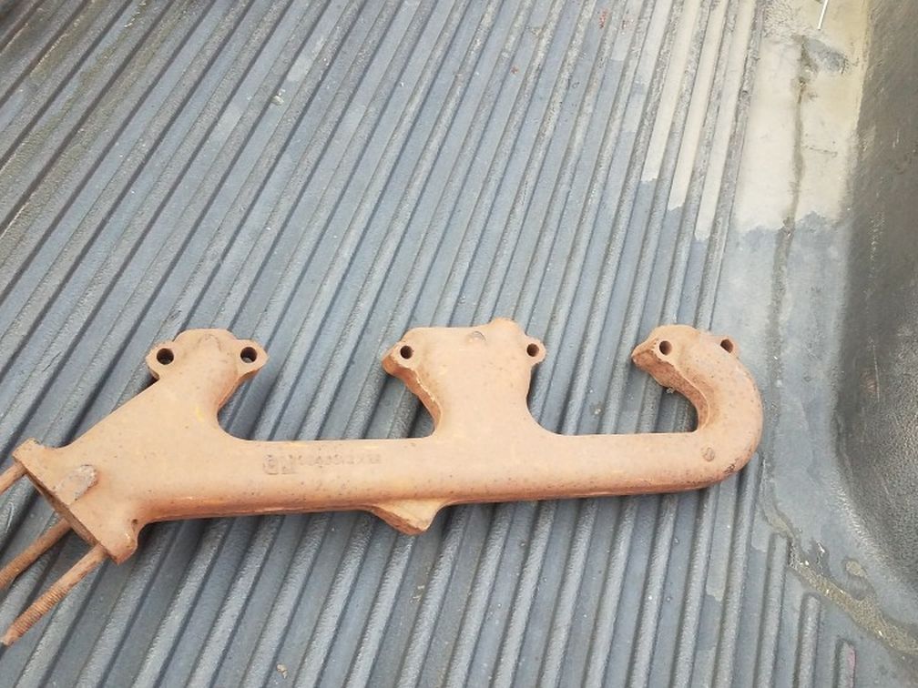 Chevy Exhaust Manifold