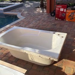 Bathtub Large Garden Tub 36X60 