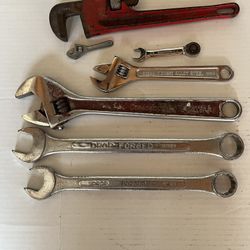 Wrenches And Pipe Wrench