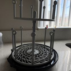 Baby bottle drying rack