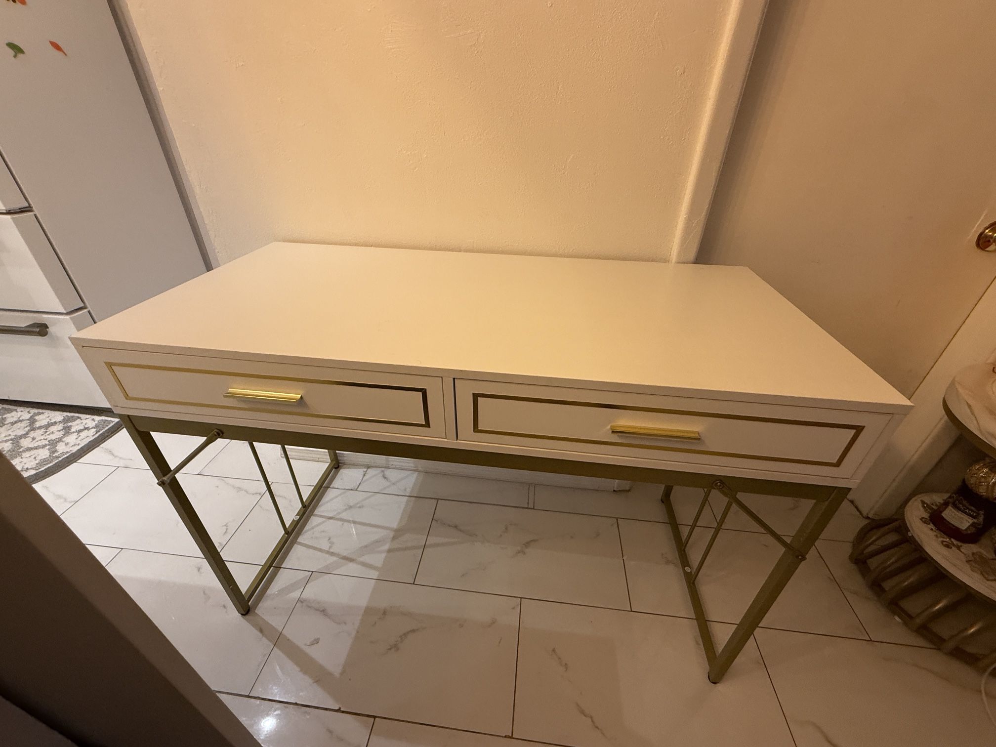 Vanity Desk $100 Brand New Fully Assembled