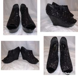Mossimo size 10 short black Wedge glitter peep toe boots. Booties.