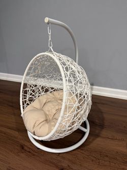 Cat bed