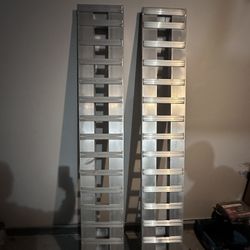 BRAND NEW Aluminum Ramps 8ft