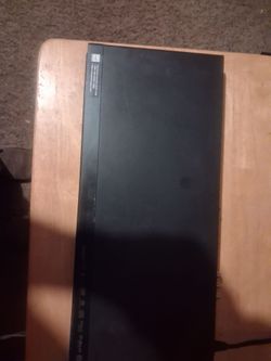 Sony blu-ray/dvd player in good condition works good no remote