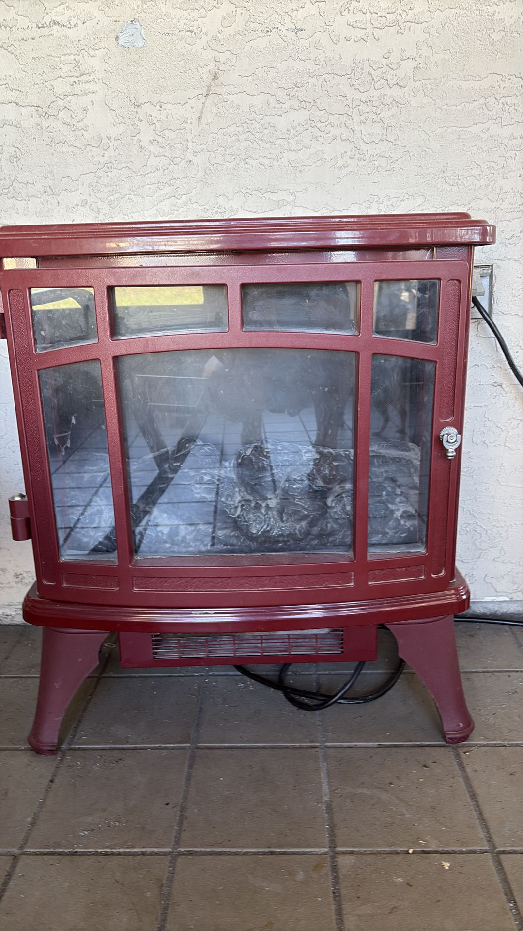 Mini fireplace with heat for Sale in Port St. Lucie, FL - OfferUp