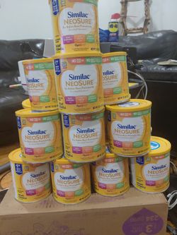Similac NeoSure Infant Formula 13.1 oz – Lot of 18