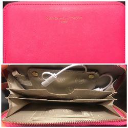 Adrinne Vittadini Wristlet