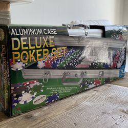 Deluxe Poker Set-NEW In Box