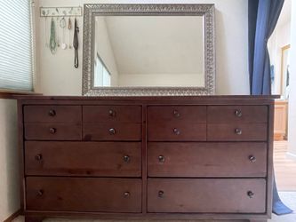 Solid Wood 6-Drawer Dresser
