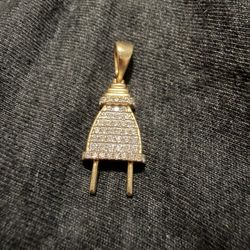 14kt Gold Plug Pendant (charm)