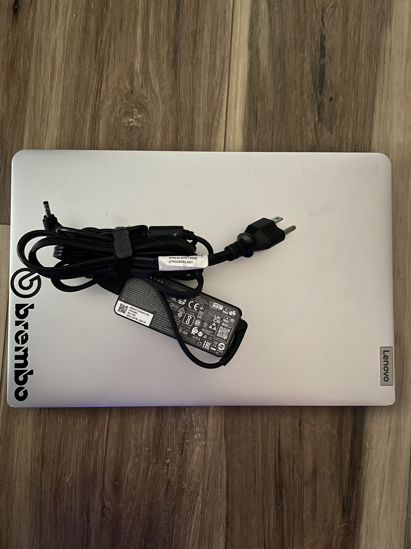 Laptop Windows Lenovo 14 inch display