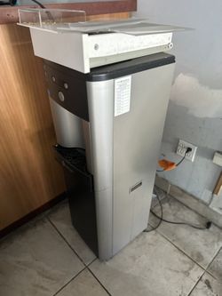 Water Dispenser