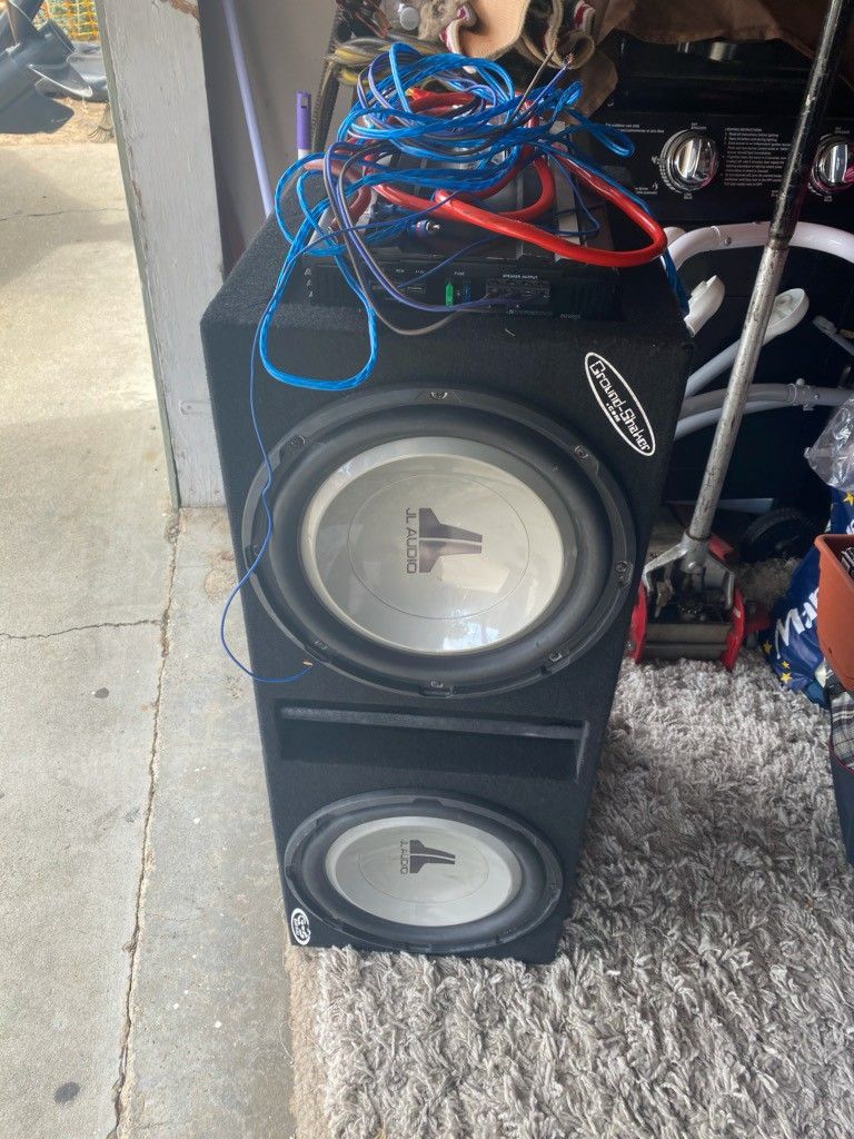 JL Audio speaker and Amp