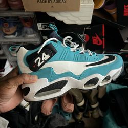 Nike Air Max Griffey Size 12