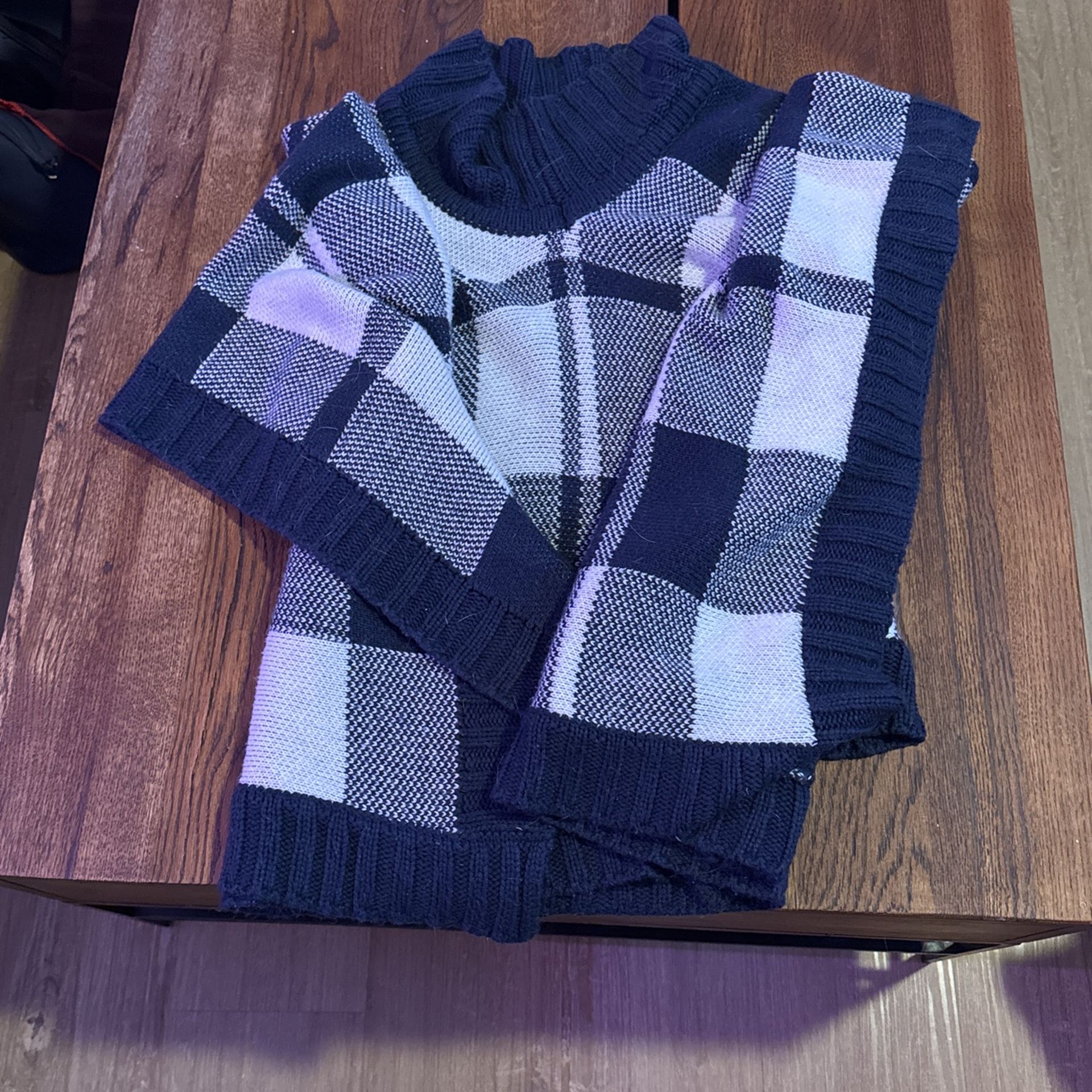 Columbia Checkered Blue White Poncho