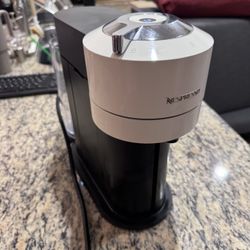 Nespresso Vertuo Next Coffee & Espresso Machine – Missing Drip Tray