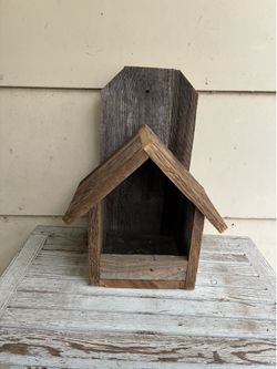 Cardinal Nesting Box.    South Austin.