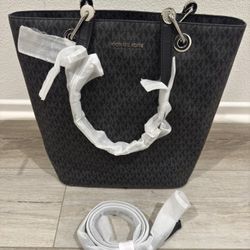 Michael Kors Raven Large North South Top Zip Tote
