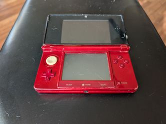 Nintendo 3DS, red