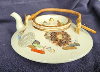 Japanese Satsuma Hand Painted Porcelain Tripod Teapot