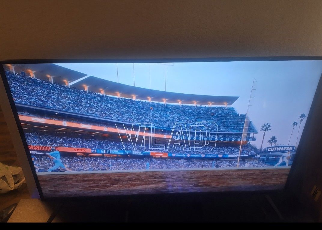 50 Inch JVC LED 4K Smart Roku TV LT-50MAW595