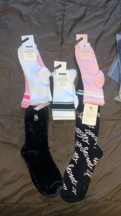 https://offerup.com/redirect/?o=Vi5TLlBpbms= Socks New8pairs$25