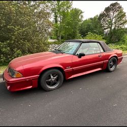 1990 Ford Mustang