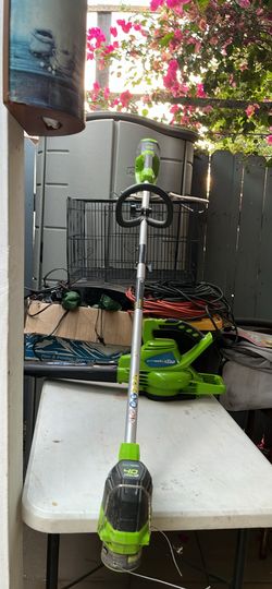 Sopladora Y Güiro Green Works batería perdida, vendo las dos piezas por $50 o mejor oferta
