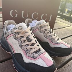 Gucci shoes 