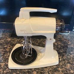 Sunbeam  Standup Mixer Vintage