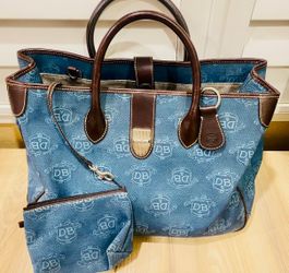 Dooney @ Burke purse with matching wallet