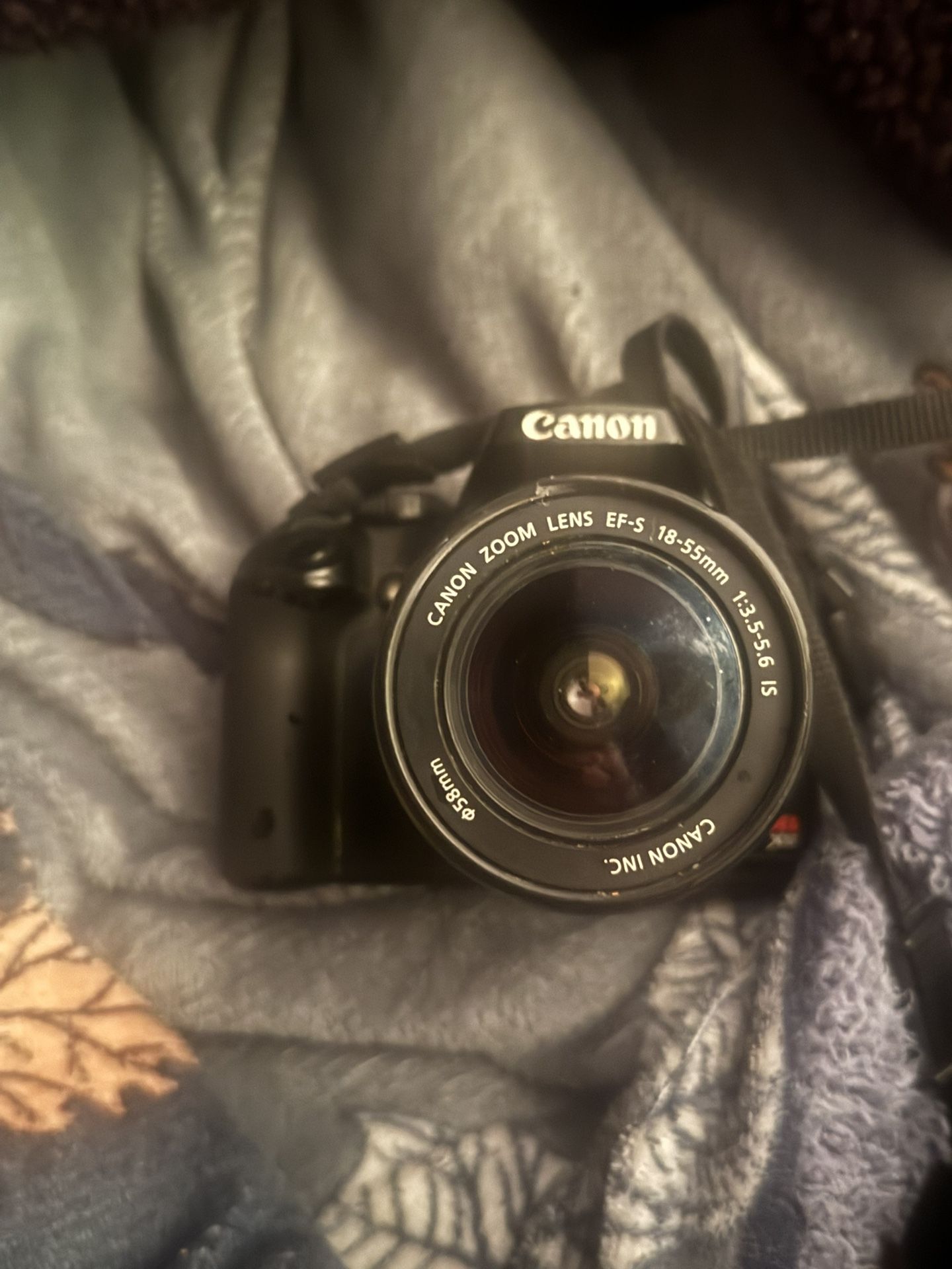 Canon Rebel XS DSLR Camera Kit