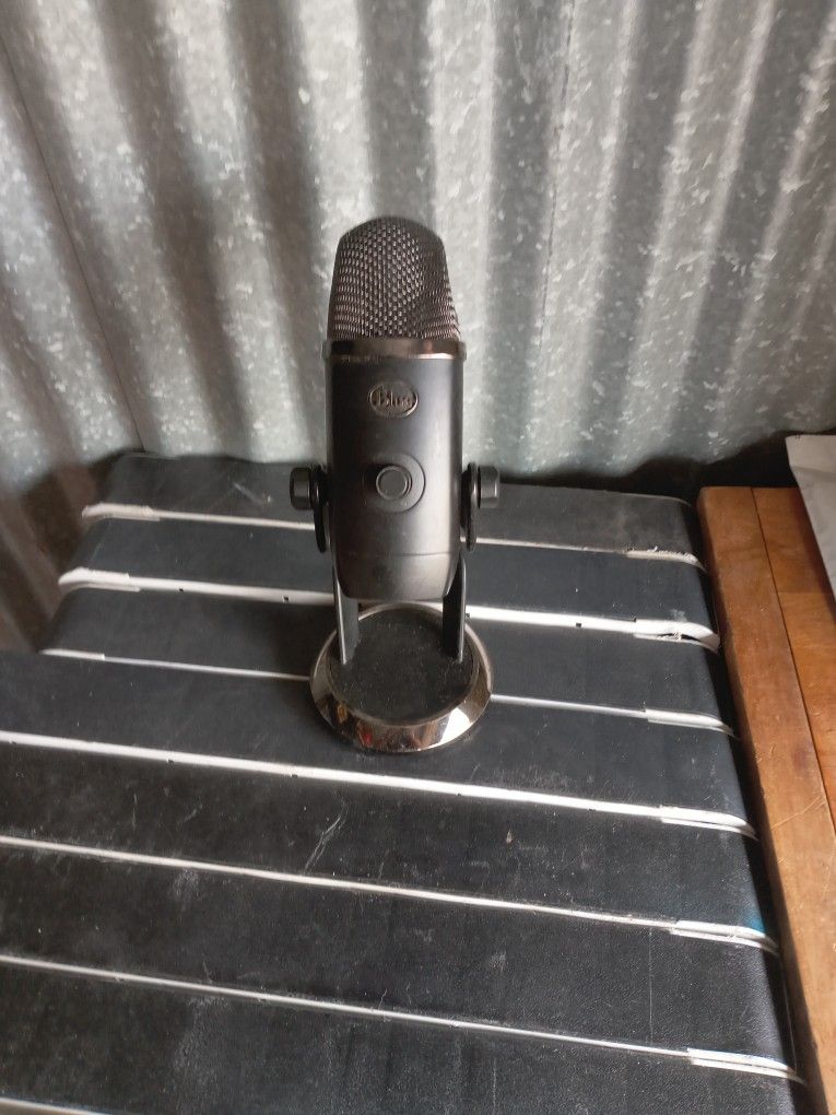 Microphone 