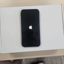 IPHONE 11 64GB  UNLOCK ANY SIM