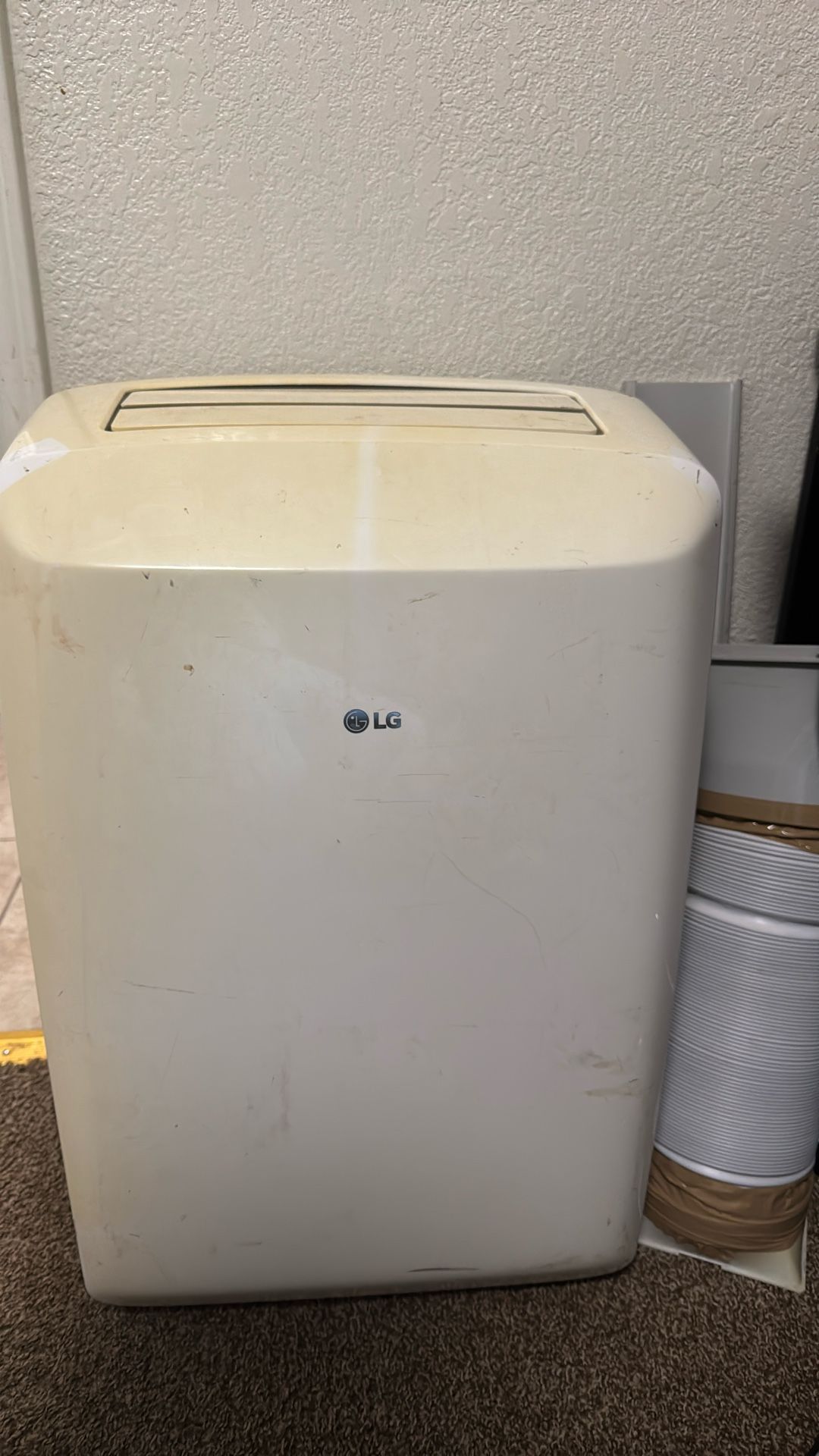 LG