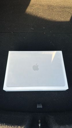 Apple MacBook NEO in Box