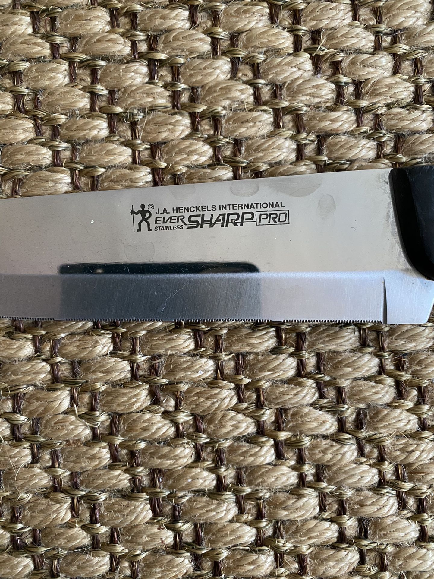 J.A. Henckels International Eversharp Pro 8" Serrated Chef Knife, 31353-200