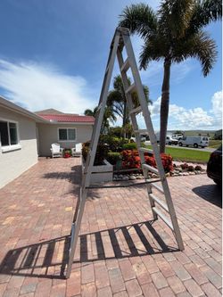 10’ Aluminum Step Ladder