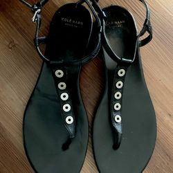 Cole Hahn T strap leather Blk Sandal (9)